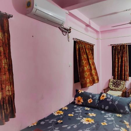 Krishna Homestay Garudeshwar Exterior photo