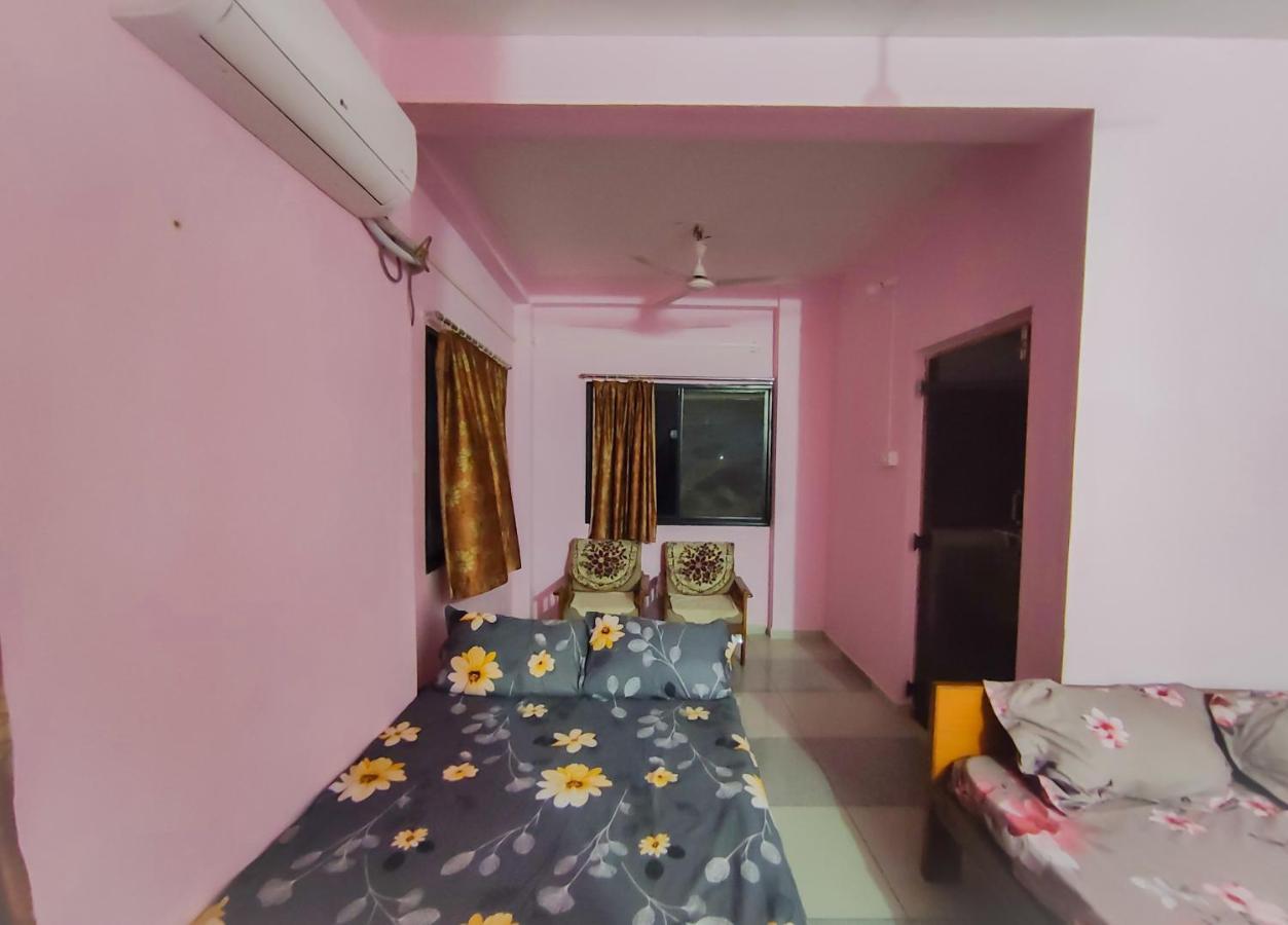 Krishna Homestay Garudeshwar Exterior photo